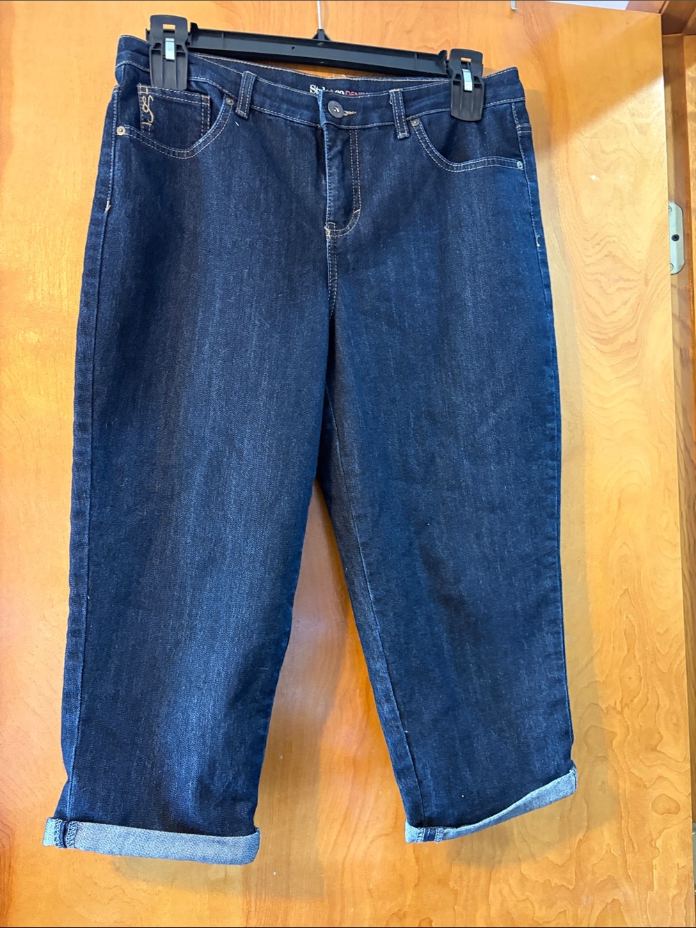 Style & Co. Dark Blue Capri Jeans with Cuffed Hem 10